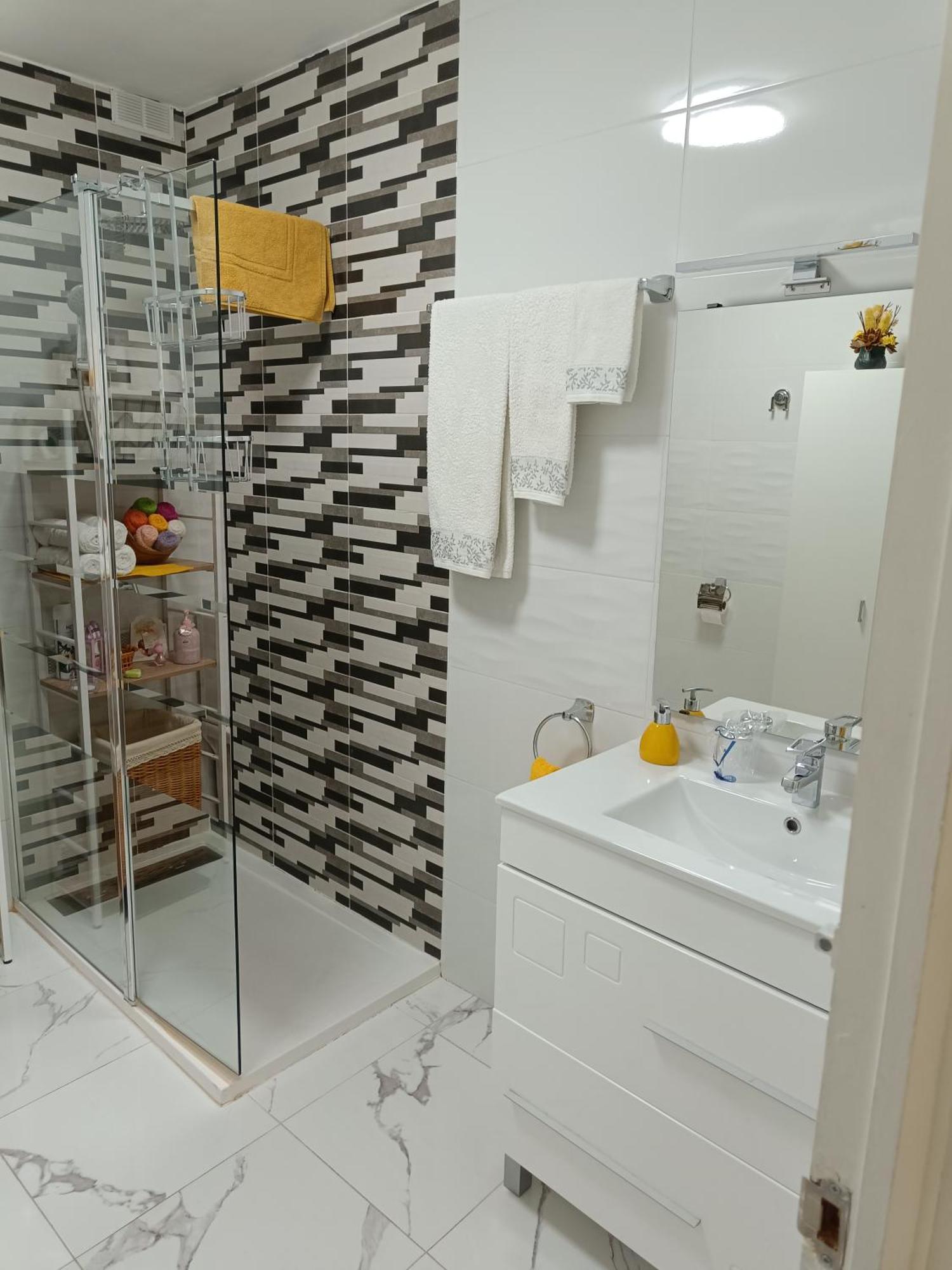 Apartamento Estel La Seu d'Urgell Exteriör bild