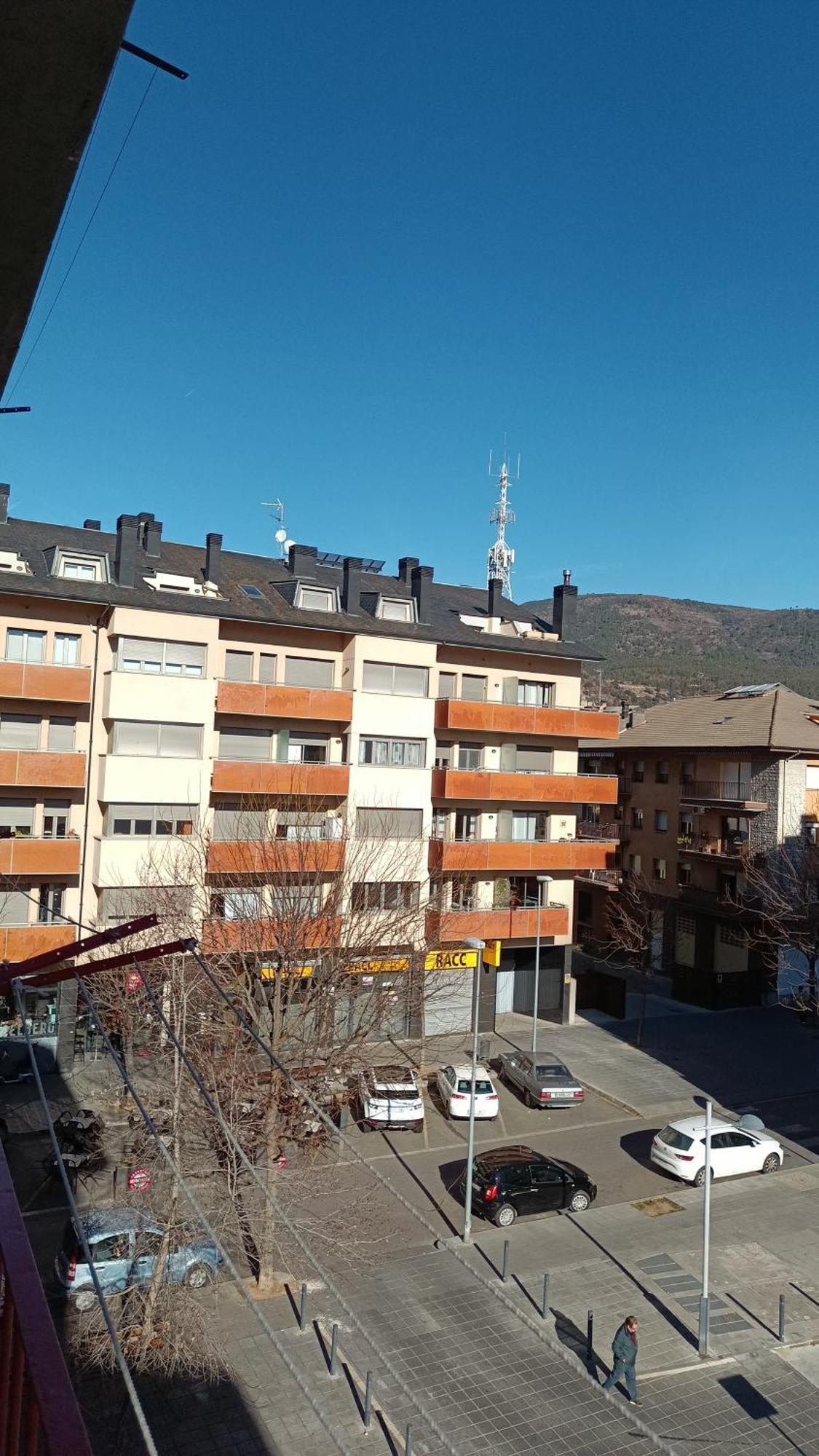 Apartamento Estel La Seu d'Urgell Exteriör bild