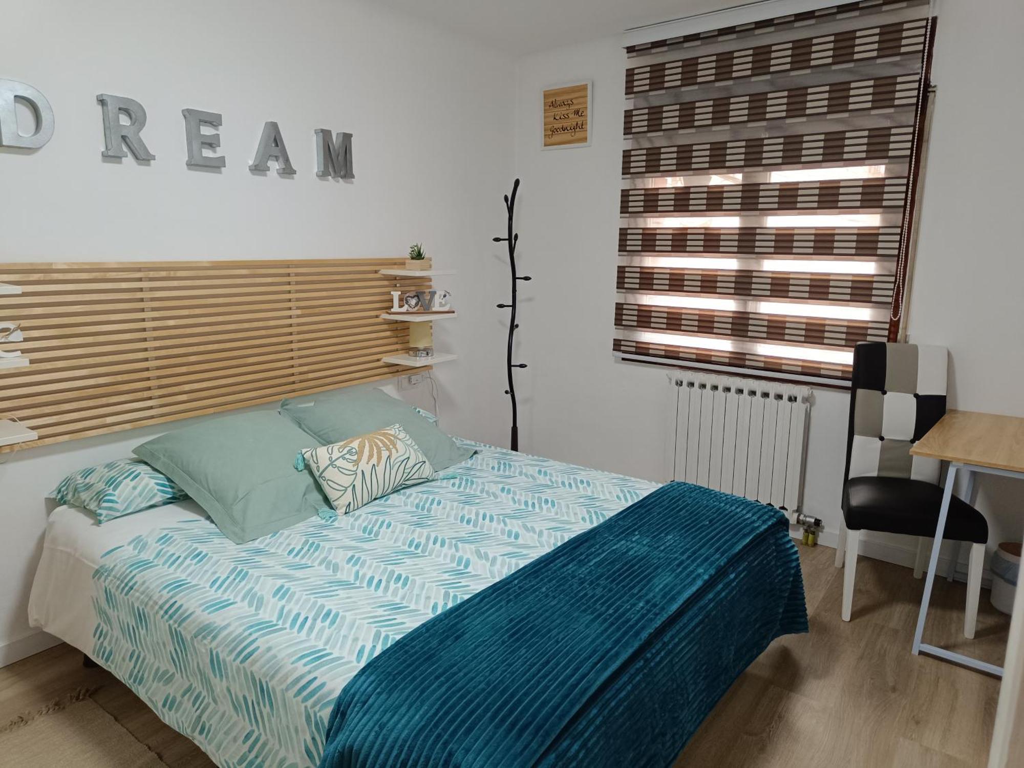 Apartamento Estel La Seu d'Urgell Exteriör bild