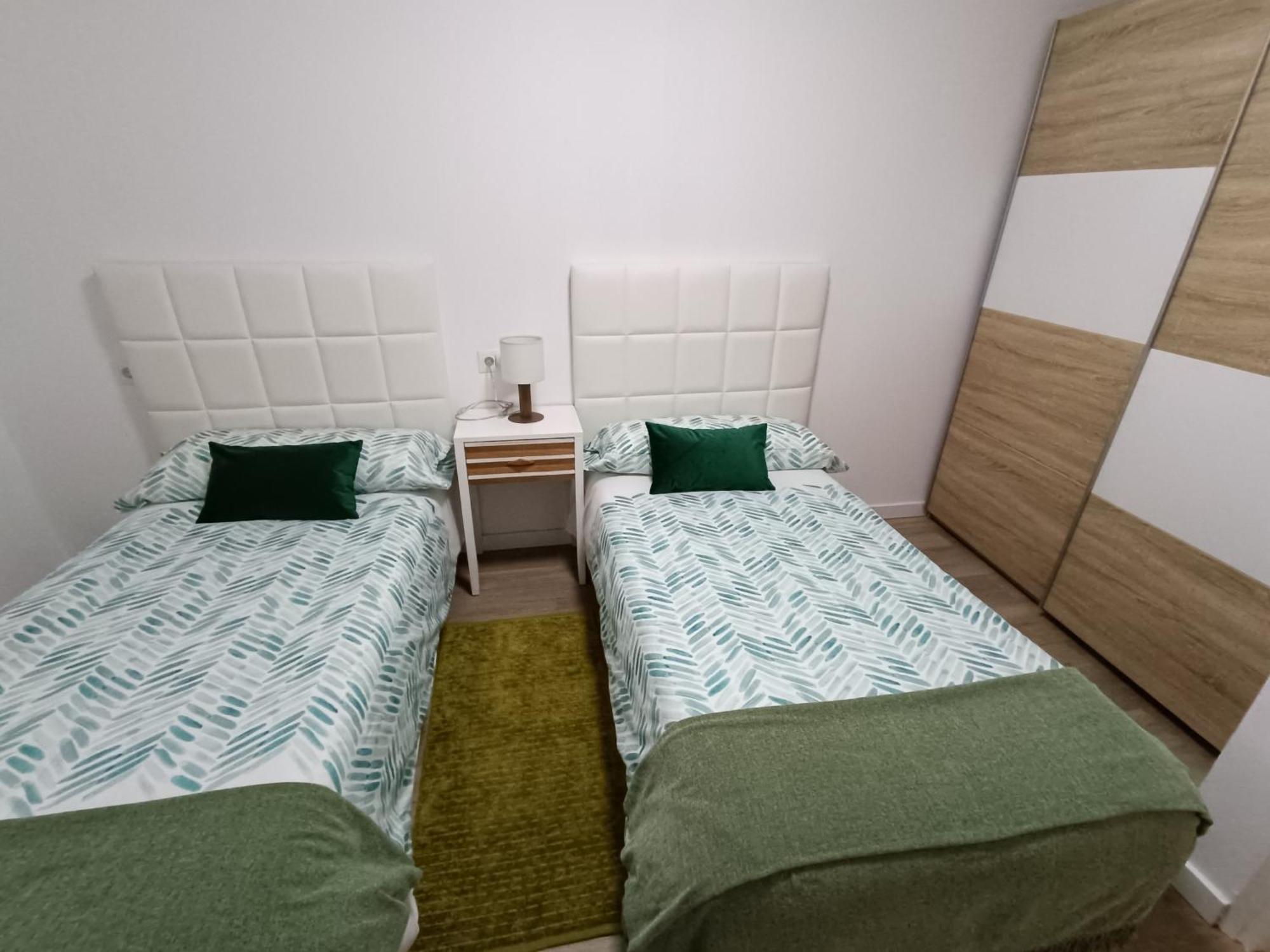 Apartamento Estel La Seu d'Urgell Exteriör bild
